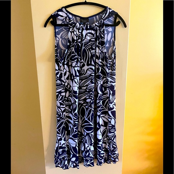 Sleeveless sequence dress - Picture 1 of 3